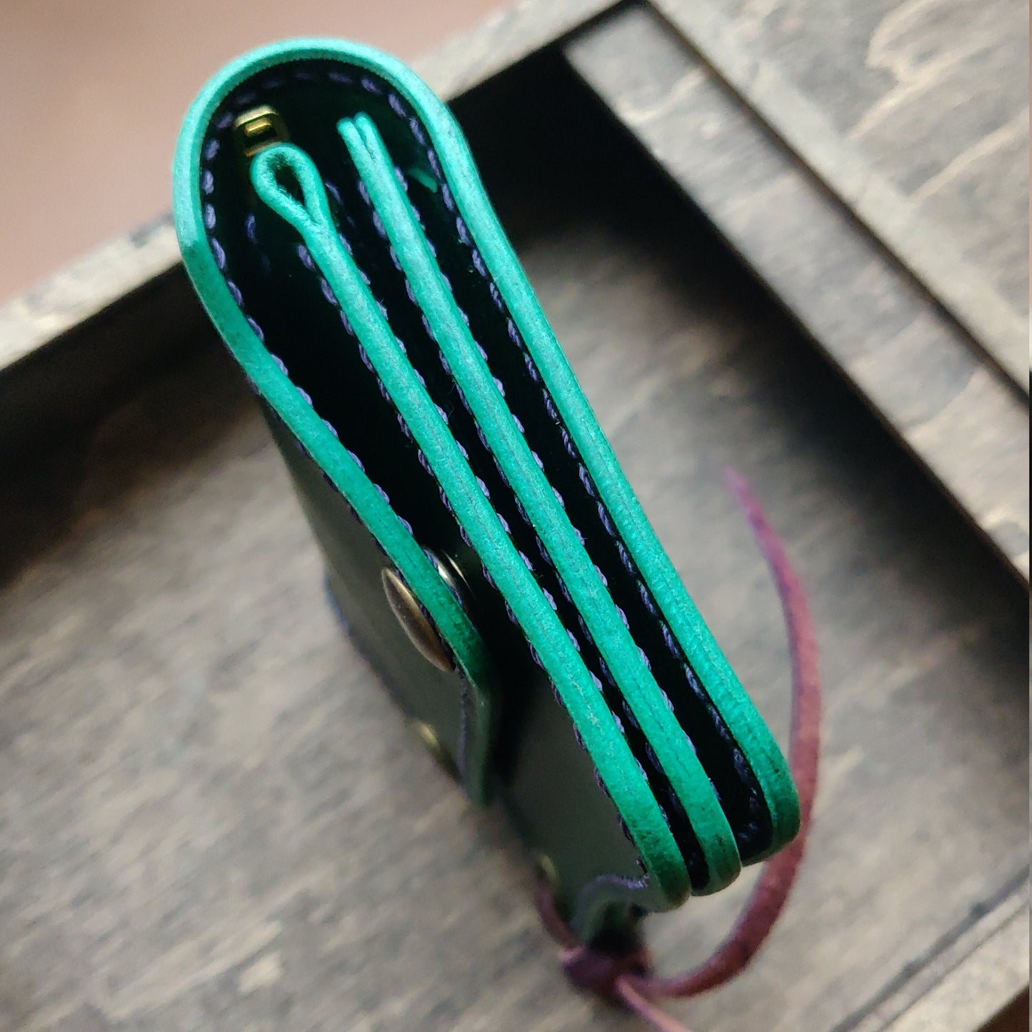 Short Trucker Wallet With A Ring For Chain Or Lanyard, Veg Tan Wallet, Stylish Wallet For Rider, Biker or Trucker