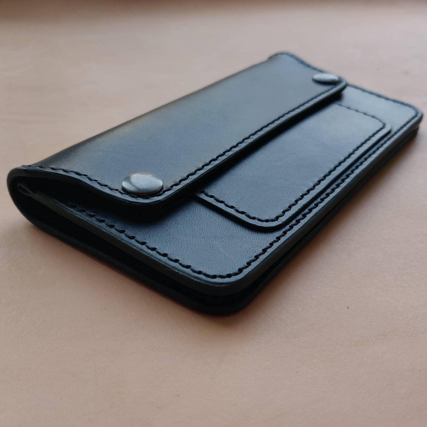 Long Trucker Leather Wallet With A Hole For Chain Or Lanyard , Handmade Wallet For Rider, Biker or Trucker
