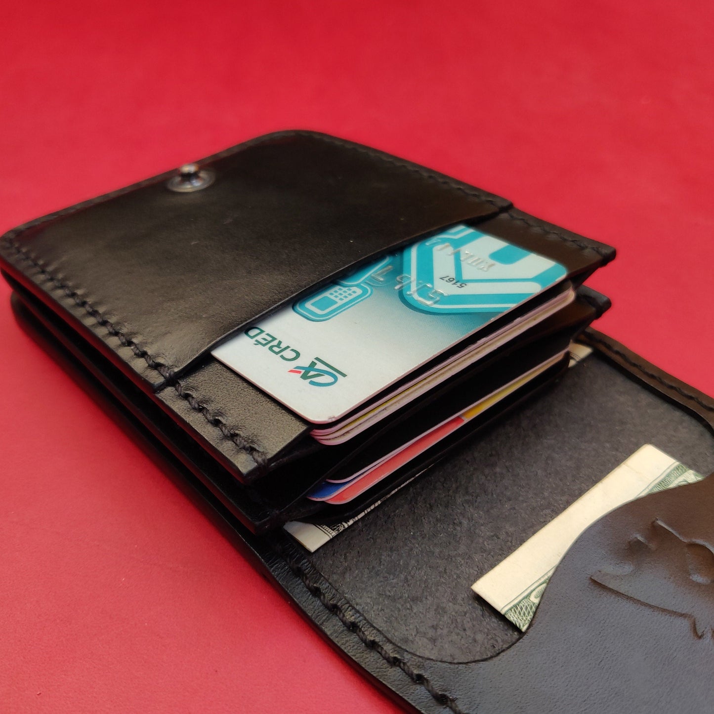 Leather vertical minimalist bifold EDC wallet