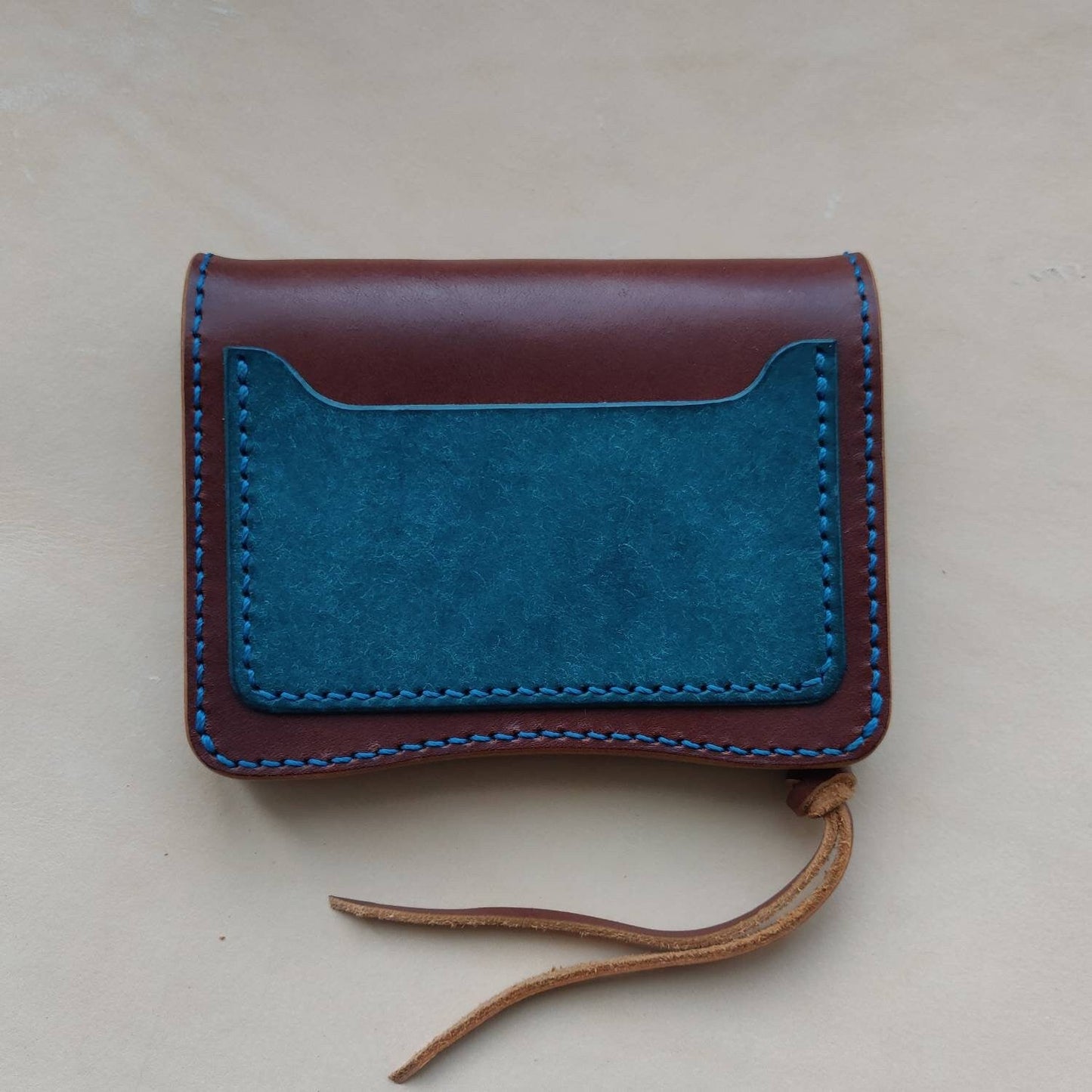 Short Trucker Wallet With A Ring For Chain Or Lanyard, Veg Tan Wallet, Stylish Wallet For Rider, Biker or Trucker